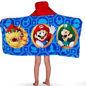 Super Mario Hooded Towel